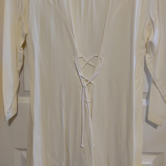 Vintage Natural Resources Women's Off White with Tie Button Down Blouse Size 20 - Picture 6 of 8